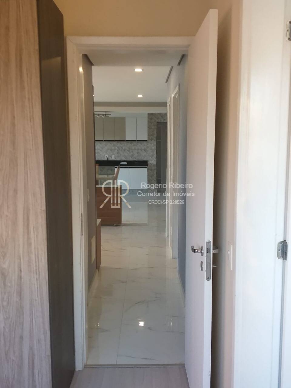 Apartamento à venda com 3 quartos, 115m² - Foto 11