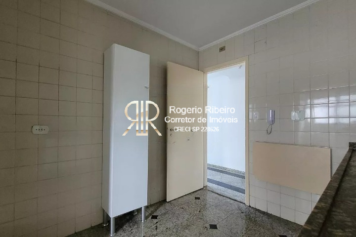 Apartamento à venda com 3 quartos, 98m² - Foto 12