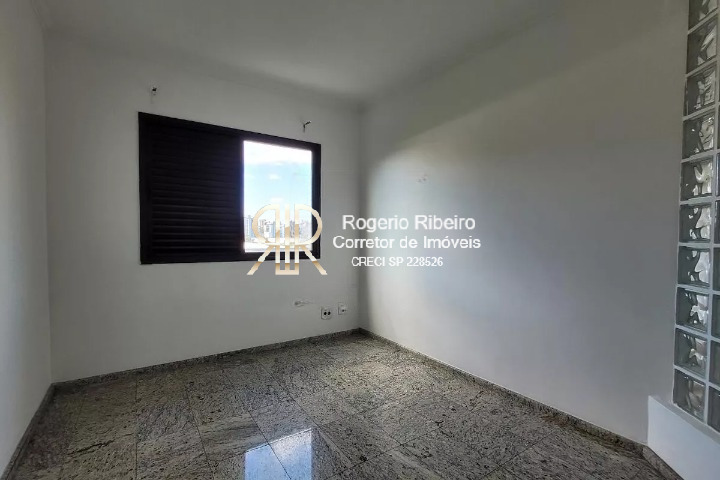 Apartamento à venda com 3 quartos, 98m² - Foto 13